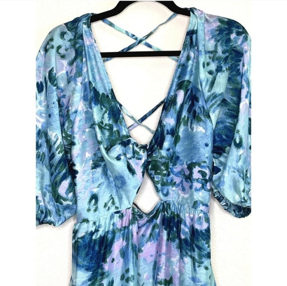 NWT Asos Design Blue Floral Tiered Voile Mini Dress Twist Front Size 14 - Picture 3 of 11